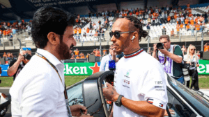 Lewis Hamilton critica fala "racista" de presidente da FIA