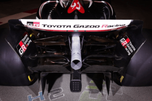 Toyota Retorna à Fórmula 1 em Parceria Técnica com a Haas