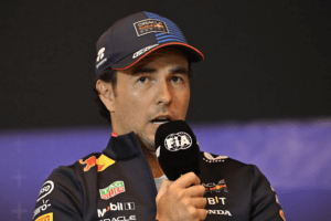 Sergio perez em entrevista para a coletiva da formula 1