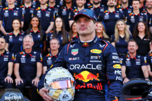 Verstappen "orientado" a aceitar oferta bilionária da Aston Martin